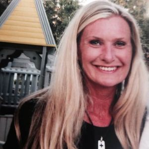 Meet your Posher, Pamela